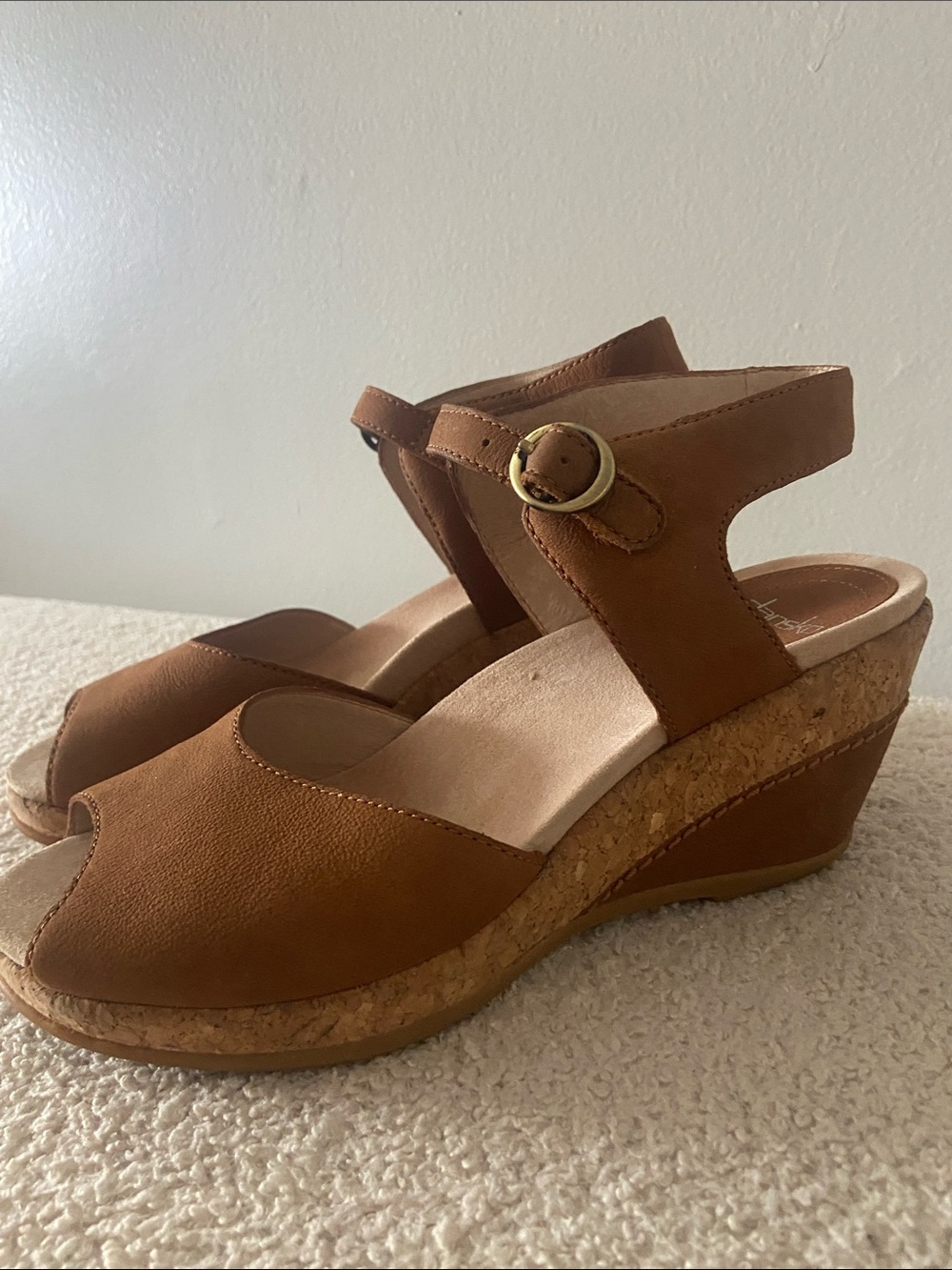 Dansko Charlotte Women's 37 Camel Milled Nubuck Cork Slingback Wedge Sandal